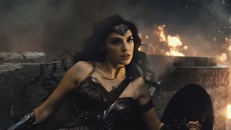 גל גדות בבטמן נגד סופרמן