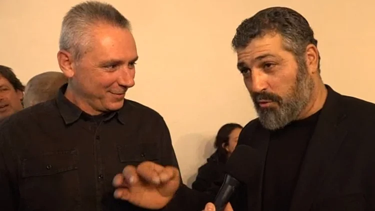 צבי יחזקאלי ואלון בן דוד בהשקת הסדרה "בזהות בדויה"