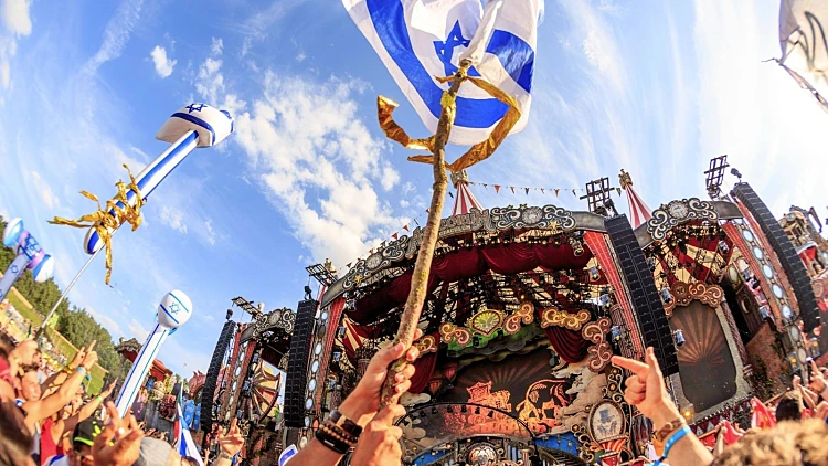 רייברס מושיטים יד - מסיבת תרומה לילדים חולי סרטן