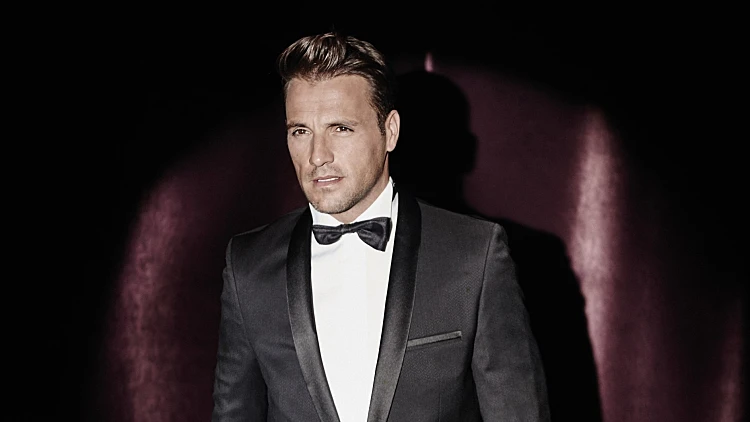 ניקוס ורטיס