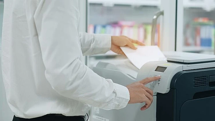 עדכנו את הפקס במשרד