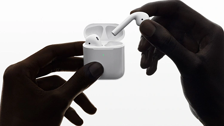 אוזניות ה-AirPods 2