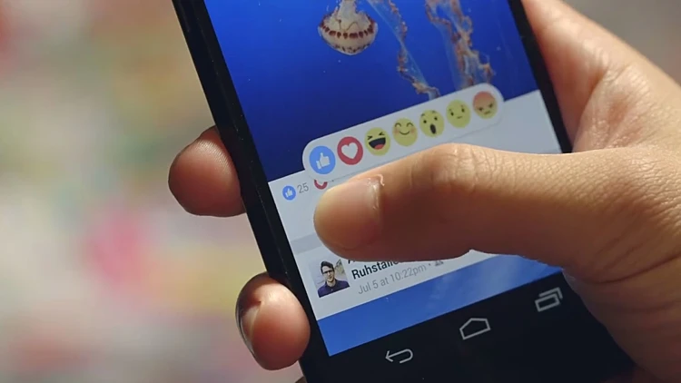 כל זה יראה: כפתור הדיסלייק של פייסבוק