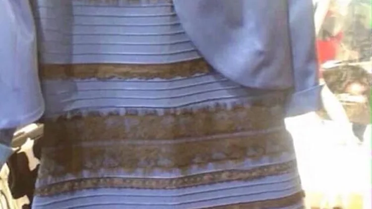 השמלה ששיגעה את האינטרנט