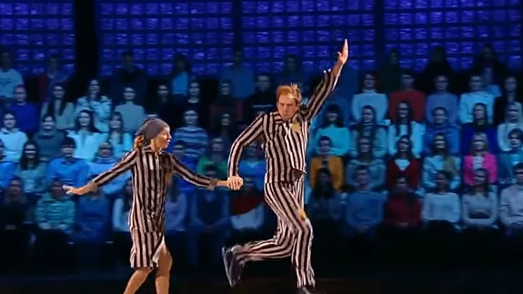 צפו: האם הריקוד הזה מבזה את זכר השואה?