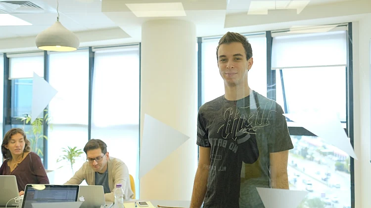 רואי טרוסטיאנצקי