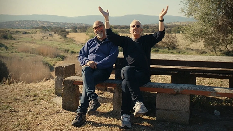 אהרוני וגידי: מתאהבים בסרדיניה