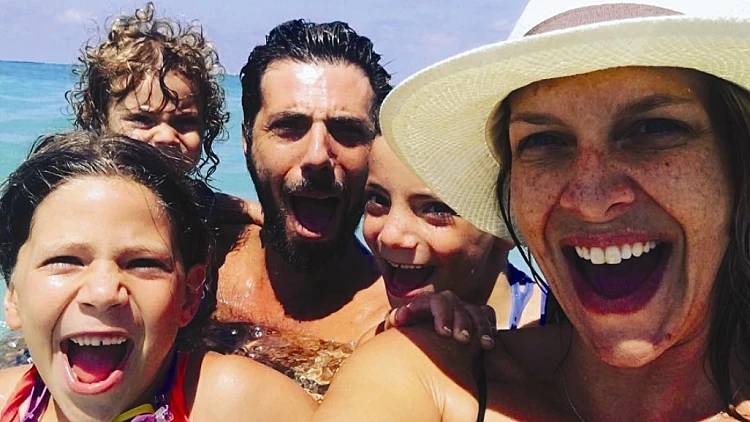 נתי קלוגר ומשפחתה