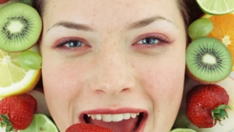 חומרים טבעיים לטיפול עור פנים