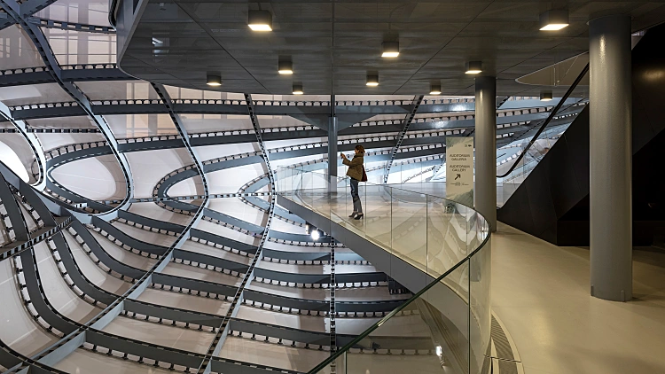 מסימיליאנו פוקסס, הענן, מרכז כנסים, רומא, צילום Leonardo Finotti