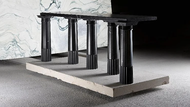 מתוך תערוכתו של קרל לגרפלד