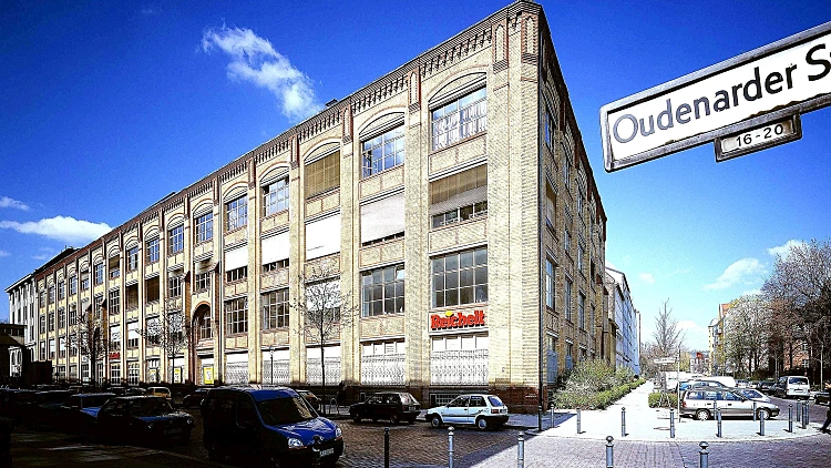 נכס של סאמיט בברלין