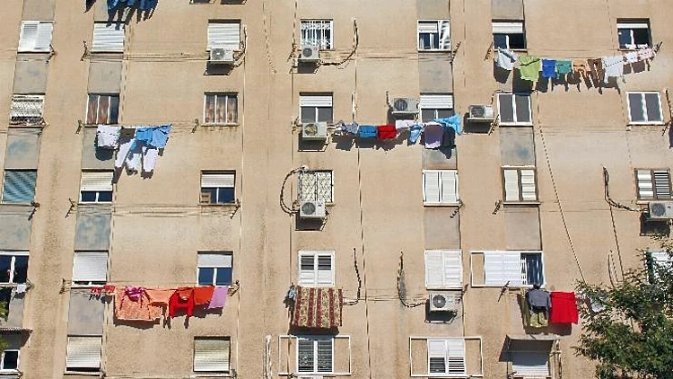 דיור ציבורי