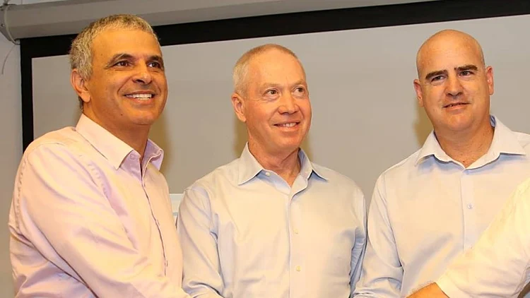 עדיאל שמרון יואב גלנט משה כחלון