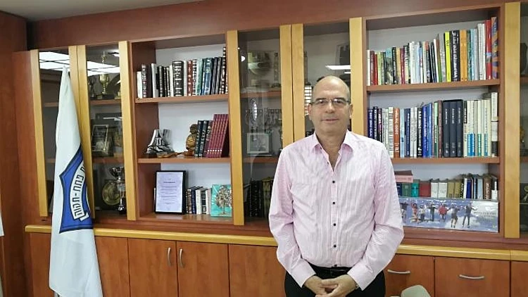 ראש עיריית פתח תקווה, איציק ברוורמן