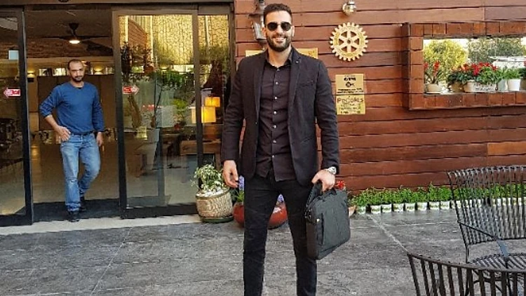 תום שקד , יחצ