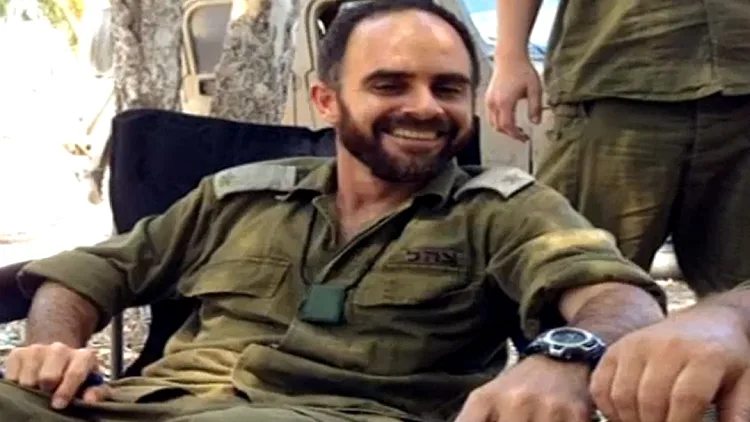 הקליניקה הקורסת של המילואימניק