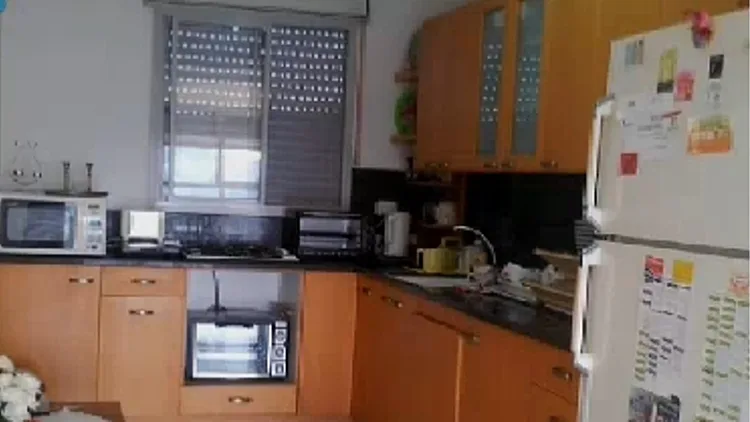 דירת קשישים במודיעין, מוצעת לסטודנטים בשכר דירה סמלי בתמורה לסיוע לקשיש המתגורר בדירה