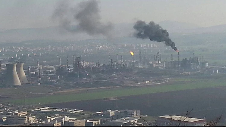 זיהום אוויר מעל שמי חיפה