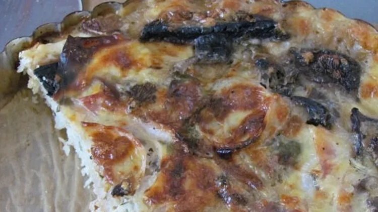 קיש פטריות ובצל