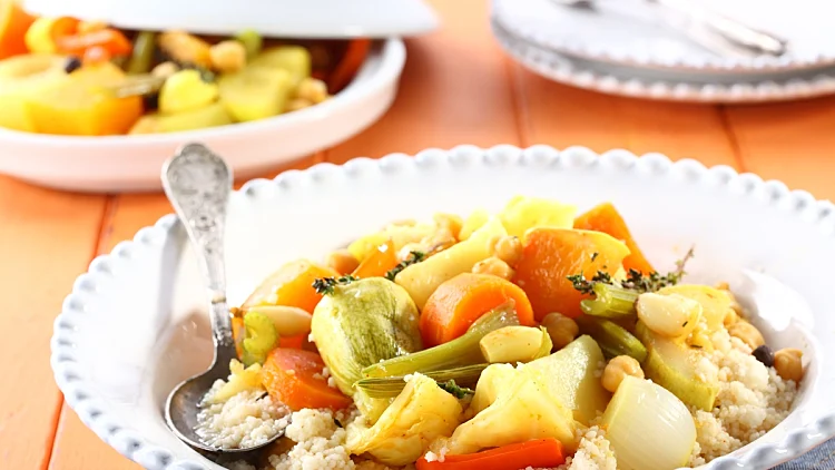 קוסקוס עם ירקות מבושלים