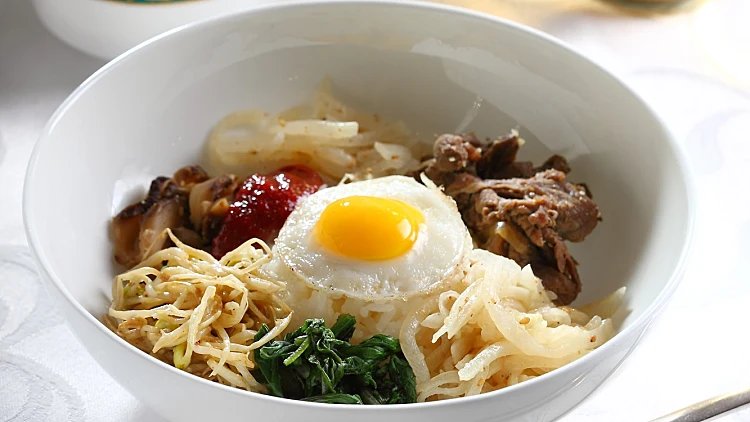 Pi pam pap - אורז מוקפץ עם ירקות וביצה