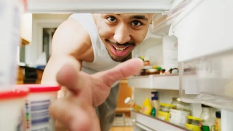 עושים סדר במקרר