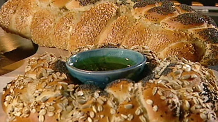 חלה של אהרוני