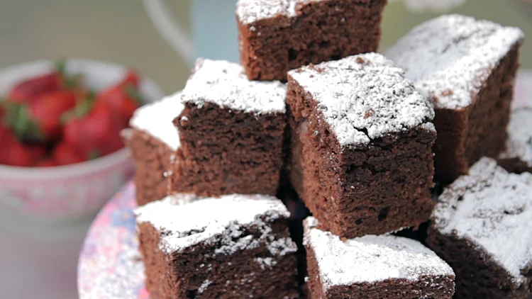 עוגת שוקולד ענקית - איילת הירשמן תוכנית 7