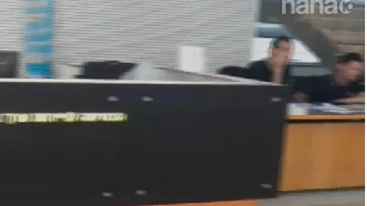 הבורסה עוברת דירה