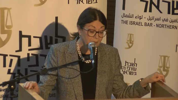 חיות על המתקפות נגד הרשות השופטת: "ימים שאין להם אח ורע"