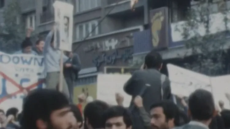 40 שנה אחרי: כיצד מתייחסים הצעירים באיראן למשבר בני הערובה?