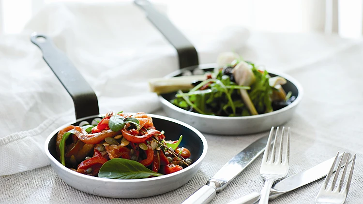 סלט עדשים ופלפלים קלויים