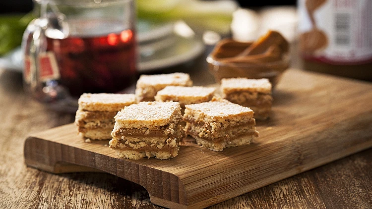 עוגיות במילוי ממרח לוטוס