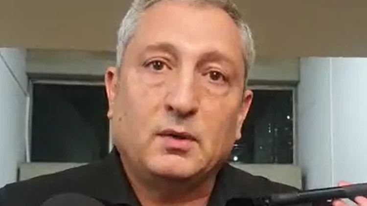 כתב אישום נגד תושב רמת השרון בגין הטרדת עד המדינה ניר חפץ