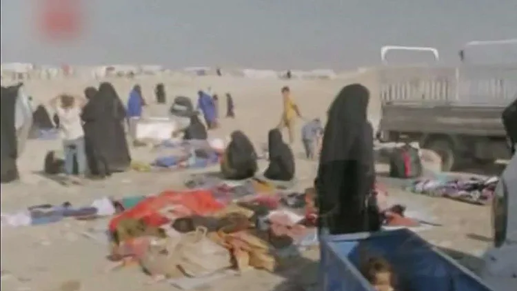 "נשחט את כולכם": בני משפחות אנשי דאע"ש מדברים ממחנה הפליטים