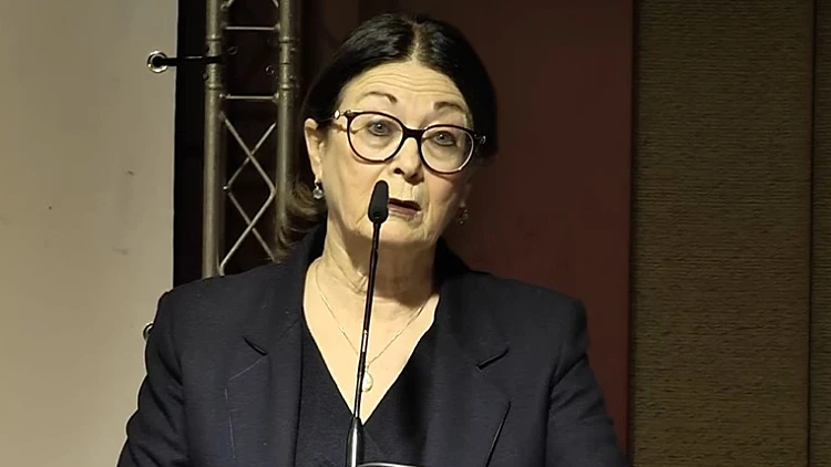 נשיאת העליון: השופטת שהציעה לברלנד לקחת מנטוס - תזומן לבירור
