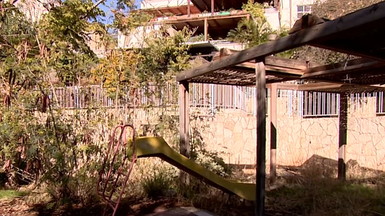 התושבים שנדרשים לתחזק את שטח השכונה - בנוסף לתשלום הארנונה