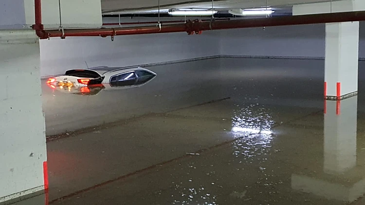 שבוע סוער בפתח: הצפות וחסימות כבישים בשל הגשמים