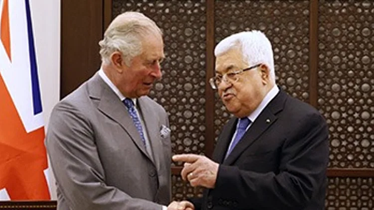 אבו מאזן: "מעריכים את התנגדותה של בריטניה לתוכנית המאה"