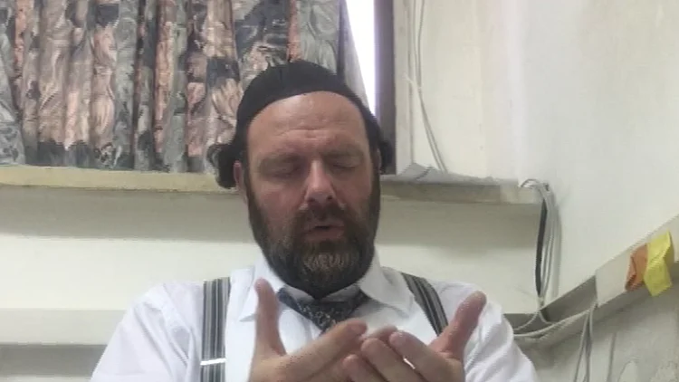 תחקיר: הצעירה שתינוקה נמכר בארה"ב והעסקן החרדי מאחורי הפרשה