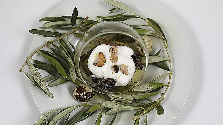 מתכון לעוגיית קדאיף זיתים מתוקה, קשיו מסוכר וזיתים מקורמלים של דניאל גולן