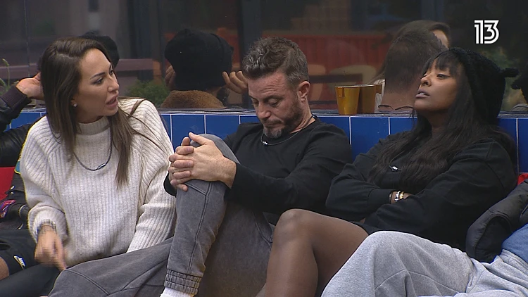 מה קרה לחברות הטובות תקוה ואמלי?