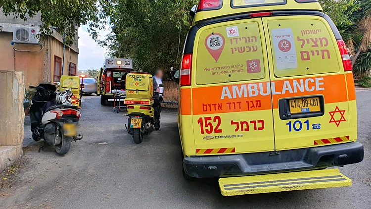 זירת האירוע שבו נדקרה אישה בצפון הארץ