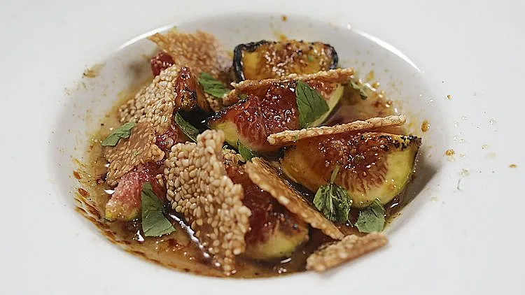 מתכון לקרם קטלן עם טחינה, סילאן ותאנים של עדן דוד