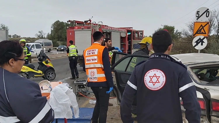 תאונה, תאונת דרכים, כביש 25, מד"א