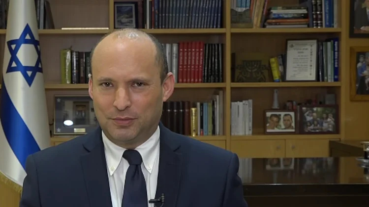 בנט לחדשות 13: "אם נתניהו יציע לי את תיק הבריאות - אקח אותו"