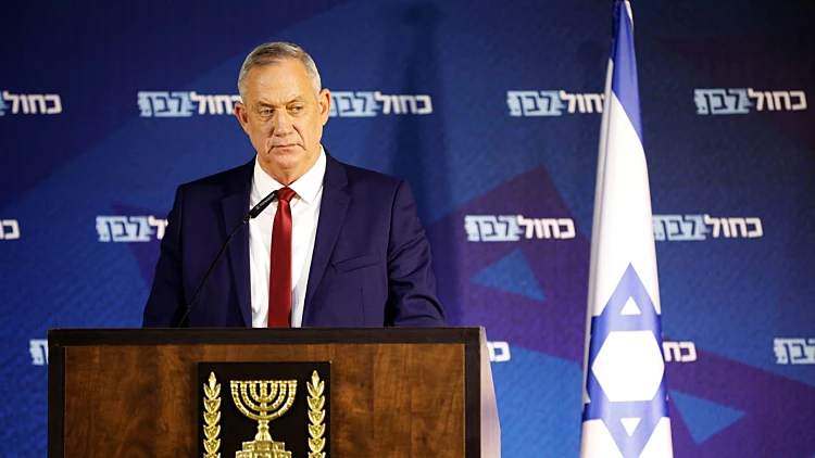 גנץ מתכנן צעדים נוספים: "הולכים לשבועיים דרמטיים"