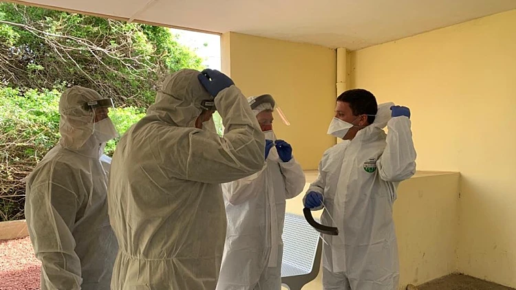 משטרת ישראל ואגף פיקוח ואכיפה של משרד הבריאות מבצעים אכיפת בידוד בית