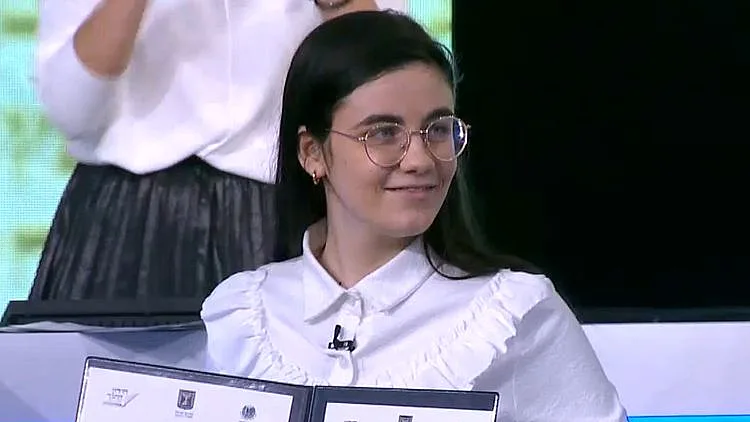 תלמידת האולפנה מגדרה: כלת התנ"ך הראשונה זה עשור